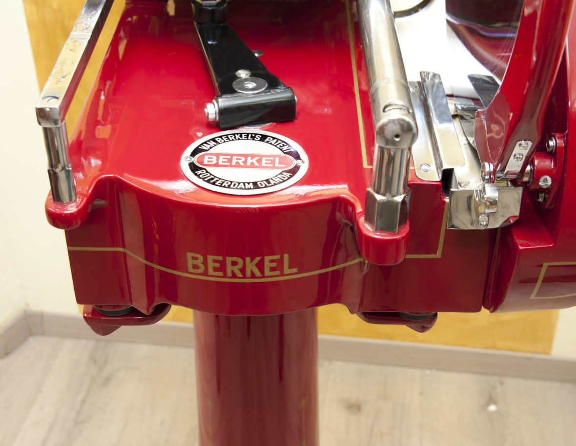 Berkel slicing model 7 red for the Italian